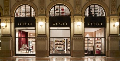 gucci torna in italia|gucci it catalogo.